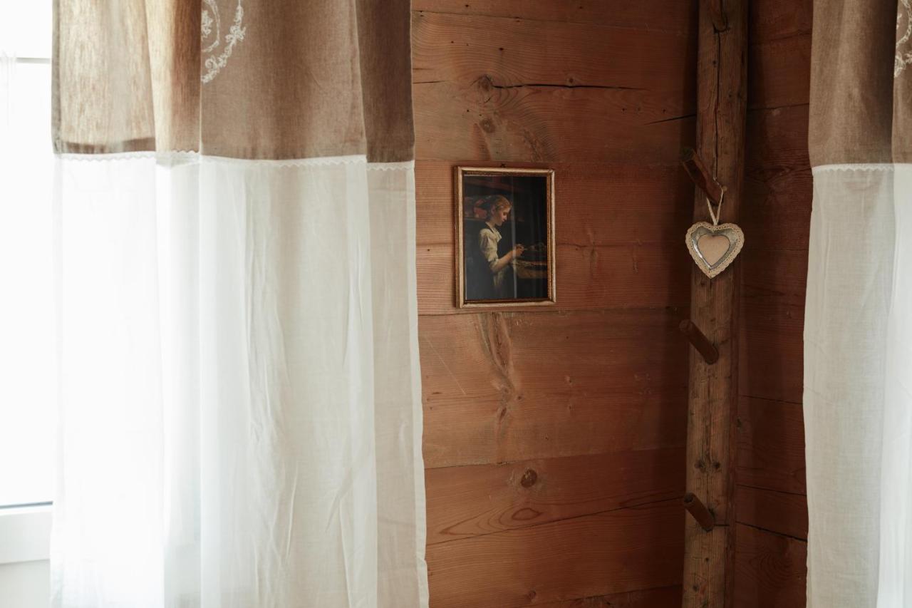 Nostalgie Bed & Breakfast Chraemerhus Curaglia 外观 照片
