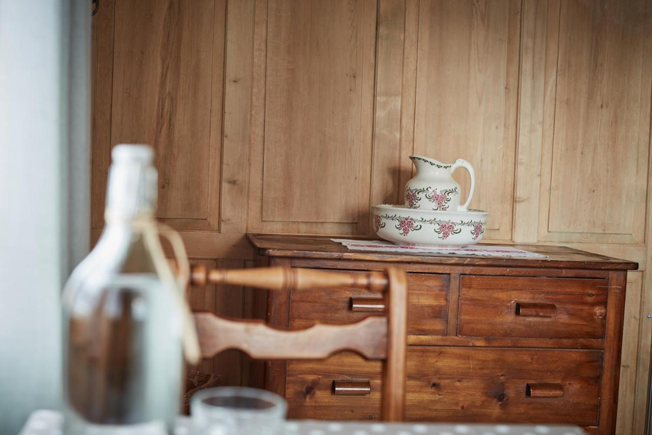 Nostalgie Bed & Breakfast Chraemerhus Curaglia 外观 照片